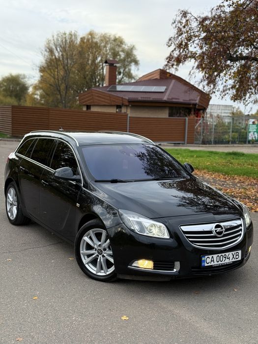Opel Insignia A 2.0CDTI 4 × 4 МКПП 6-ст. Доставка | Кредит | Обмін | ОТП Банк | Акорд Банк