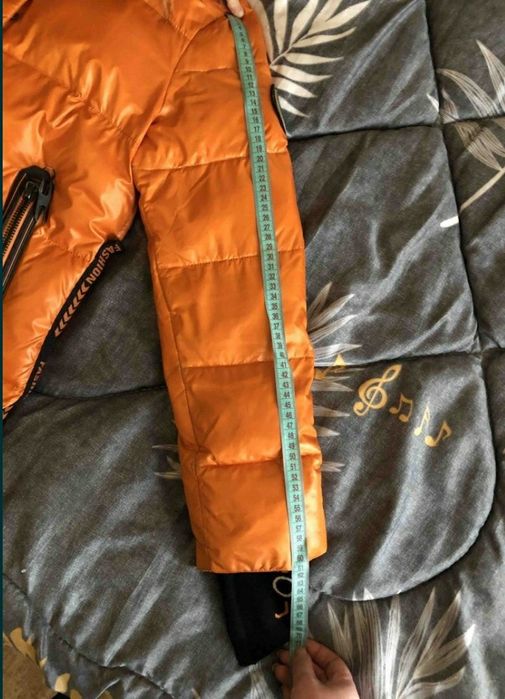 Куртка жіноча зимова розмір S