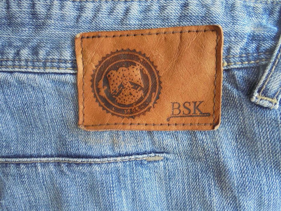 calça de homem da marca BERSHKA