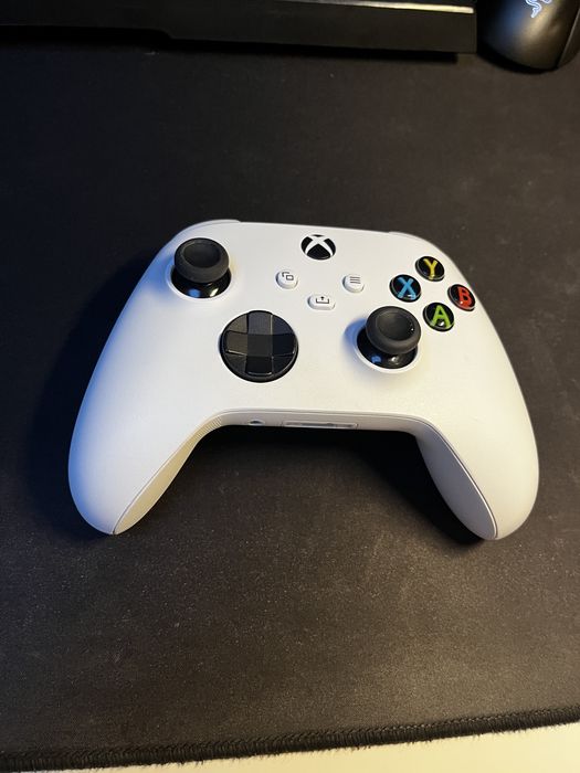 Pad do grania Xbox Series S/X