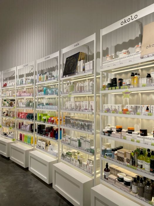 Sklep kosmetyki i perfumy – Centrum Warszawy, ul. Mokotowska