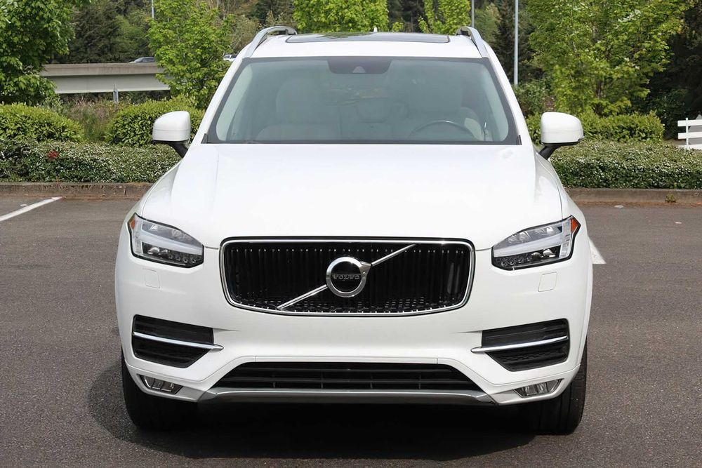 Volvo XC90      2017
