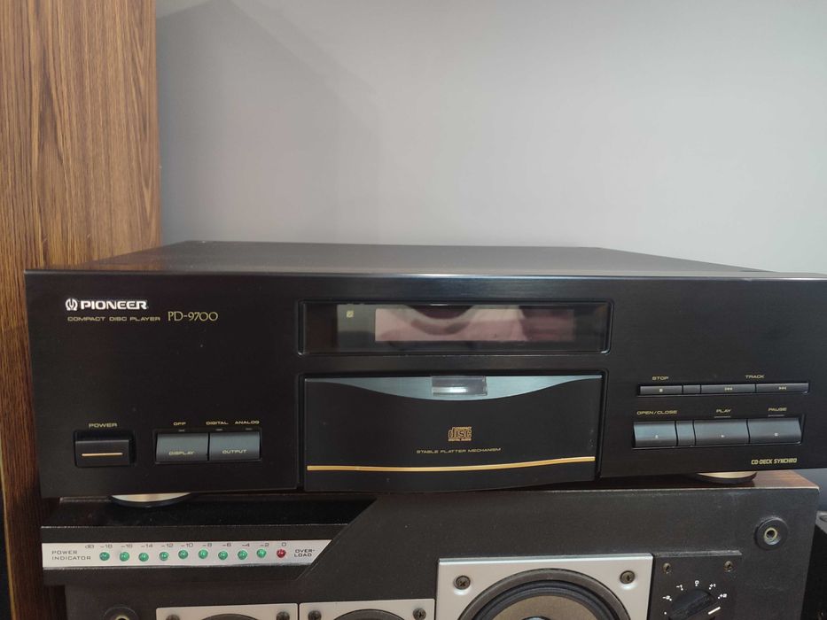 CD-програвач Pioneer PD 9700