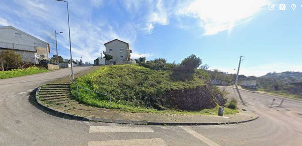 Terreno com projecto aprovado