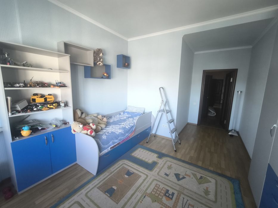 Продам 3 кімнатну квартиру Бровари Зелений кватал