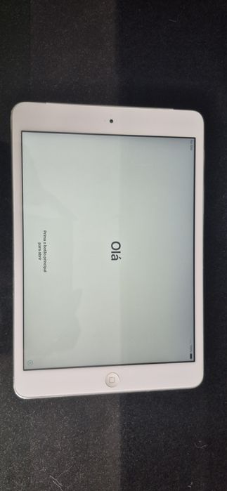 iPad A1490 com carregador