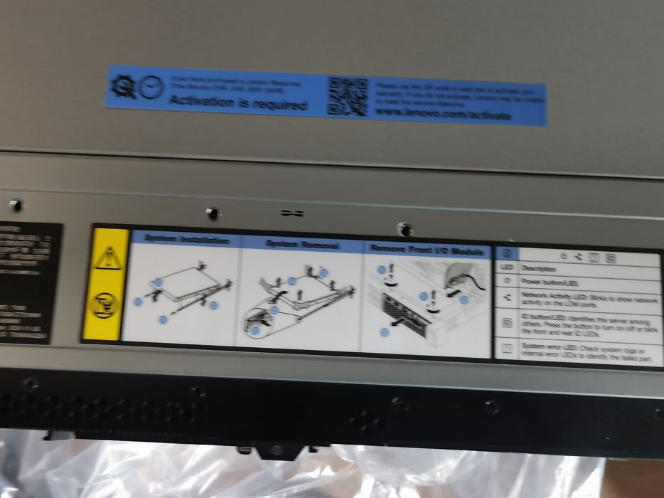 serwer Lenovo SR590