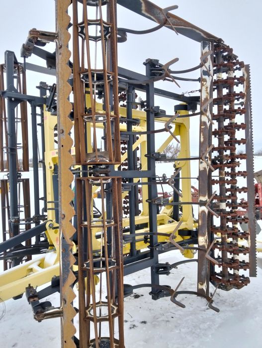 Продам культиватор 6м.