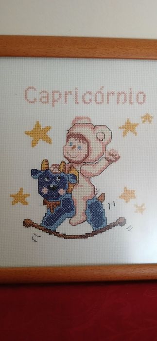 Quadro bordado a ponto cruz