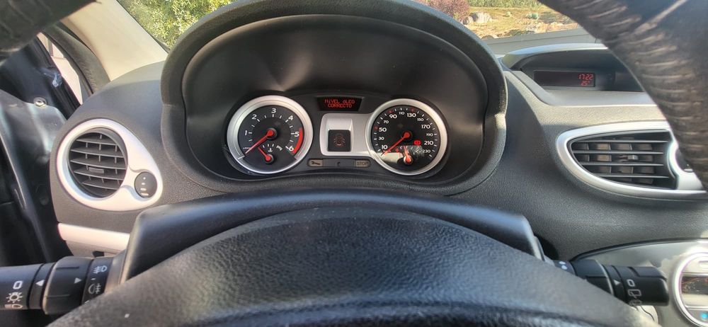 Renault Clio 1.5 DCI dynamic luxe (IUC 23€)