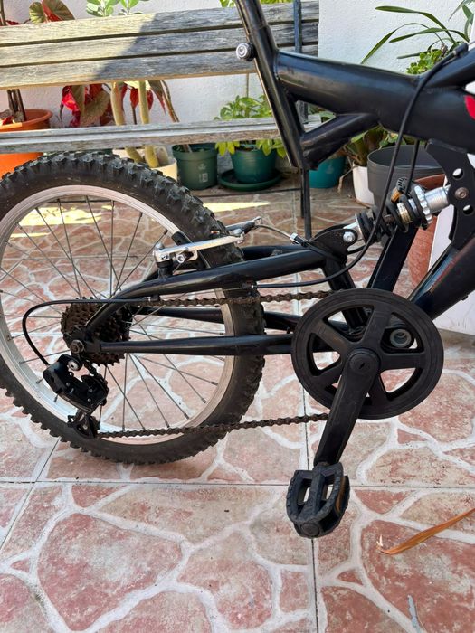 Bicicleta Marca TEAM