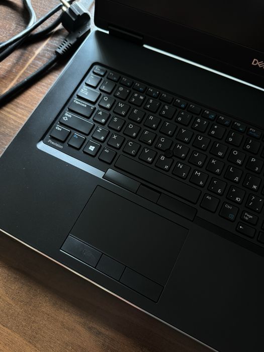 Dell Precision 7730