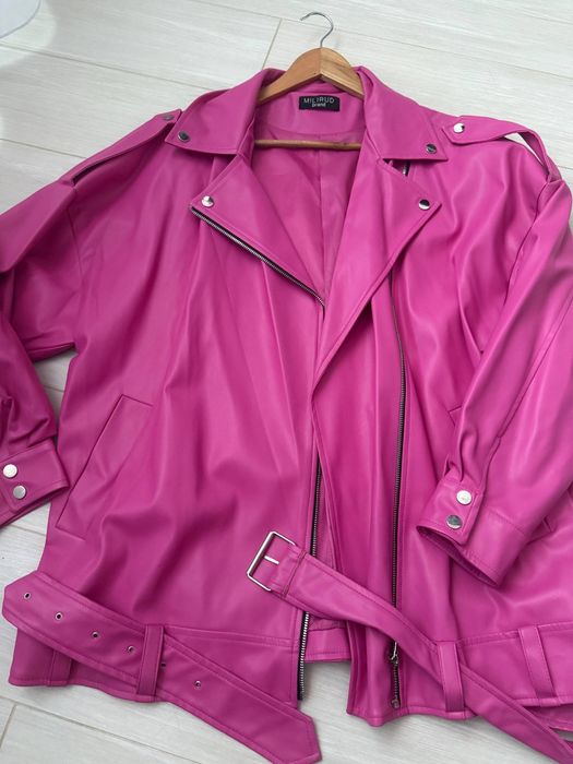 Продам Рожеву кожану стильну  курточку, розмір М-Л