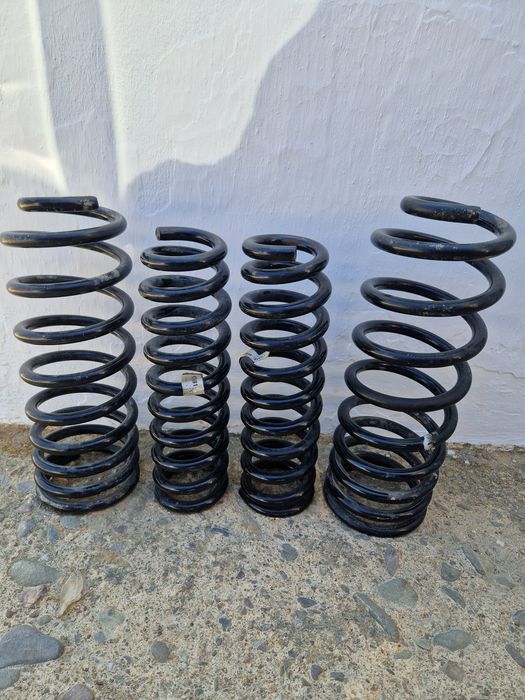 Kit molas Old Man Emu (OME +4cm) para Toyota Land Cruiser KZJ 90/95