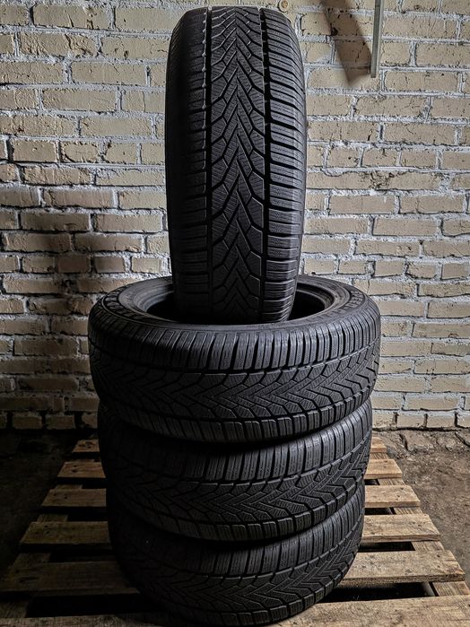 Зимові 235/60r18 Semperit | 2024 | 7mm | Made in Czech Republic | Преміум шини | Комплект / 4шт | Ідеальний стан, без пошкоджень, без ремонтів | 4шт