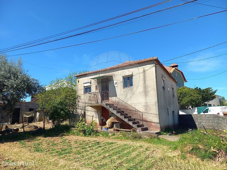 Moradia T2 para venda — Pussos São Pedro, Leiria