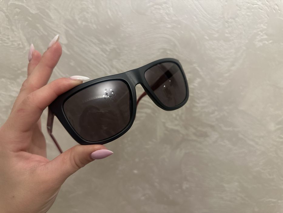 Сонцезахисні окуляри Hugo Boss