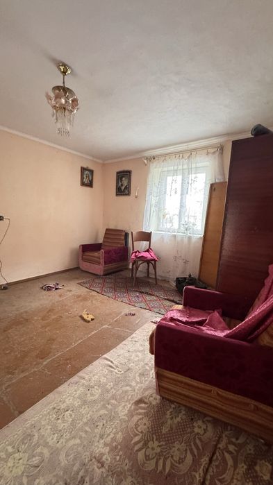 Продам будинок в селі Нижнів