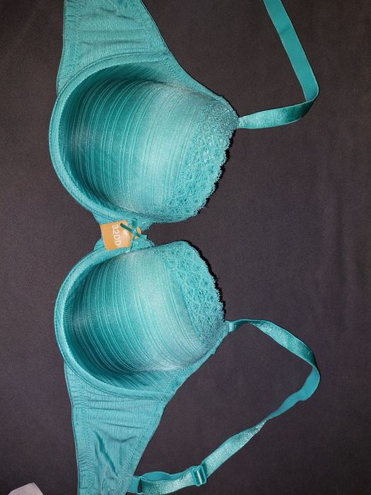 Biustonosz 70E Debenhams