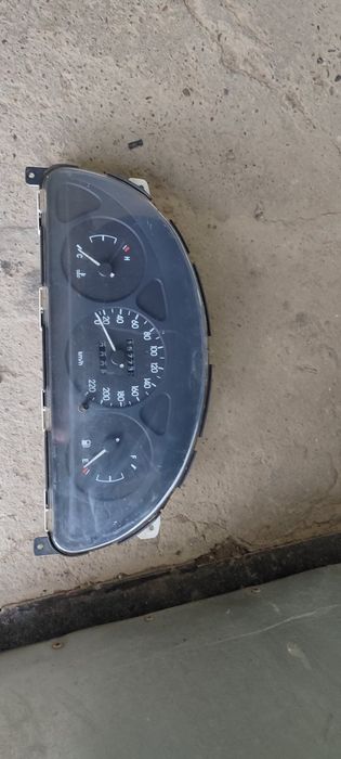 Приборна панелі на дно ланос