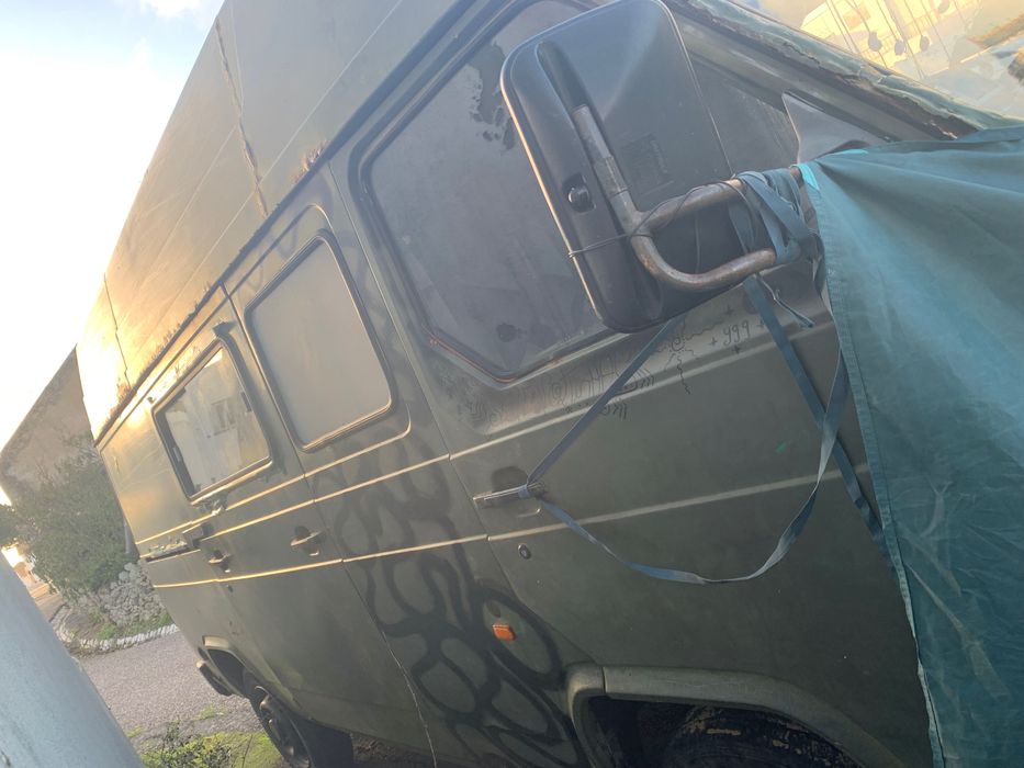 Campervan nissan trade