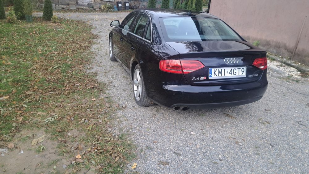 Audi A 4 B 8 limousine S Line