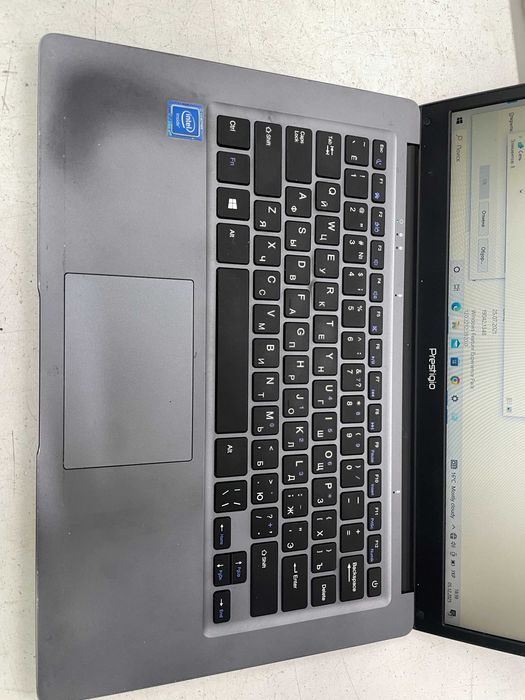 Ноутбук Prestigio 14" батарея 10 часов, вес 1.3кг