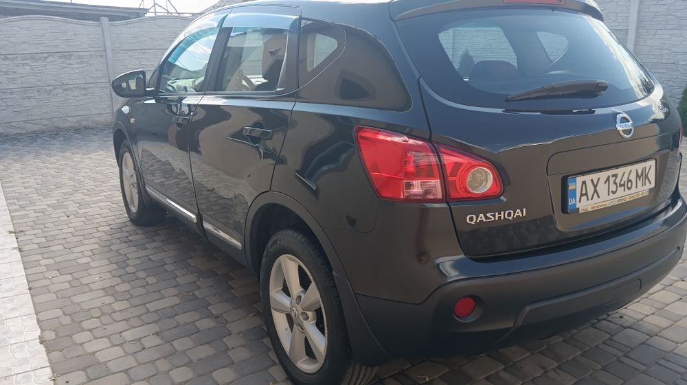 Продам автомобиль Ниссан