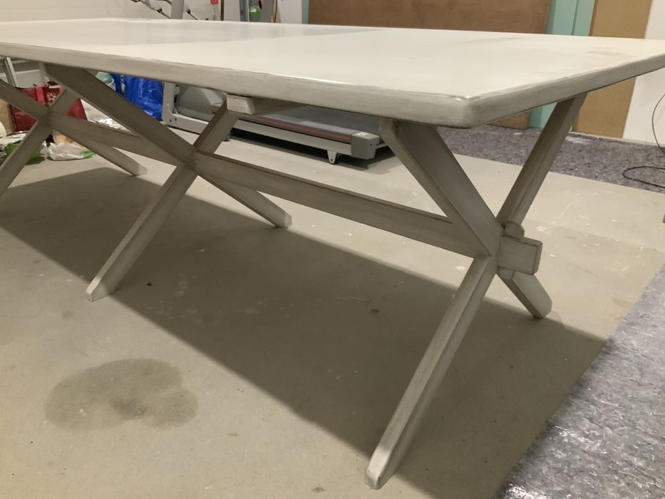 Sprzedam stół do jadalni