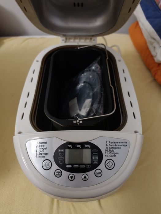 Máquina de fazer pão
