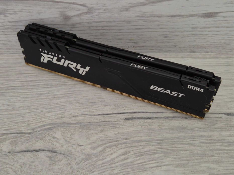 пам'ять DDR4 16GB (2x8) 3200MHz CL16 Kingston FURY. Trade-in