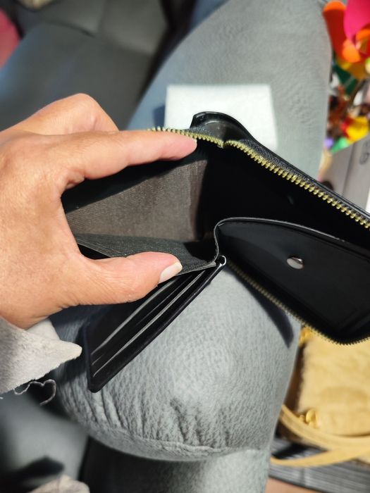 Carteira preta de homem