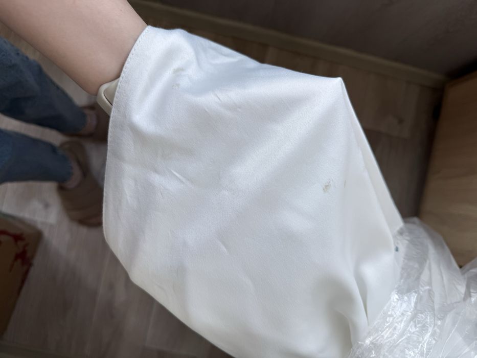 Весільна сукня (вечірня сукня)