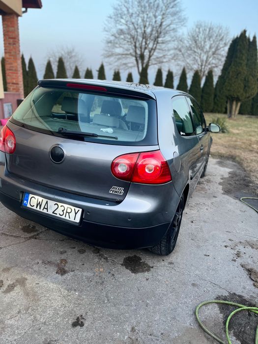 Volkswagen Golf 5 2.0tdi