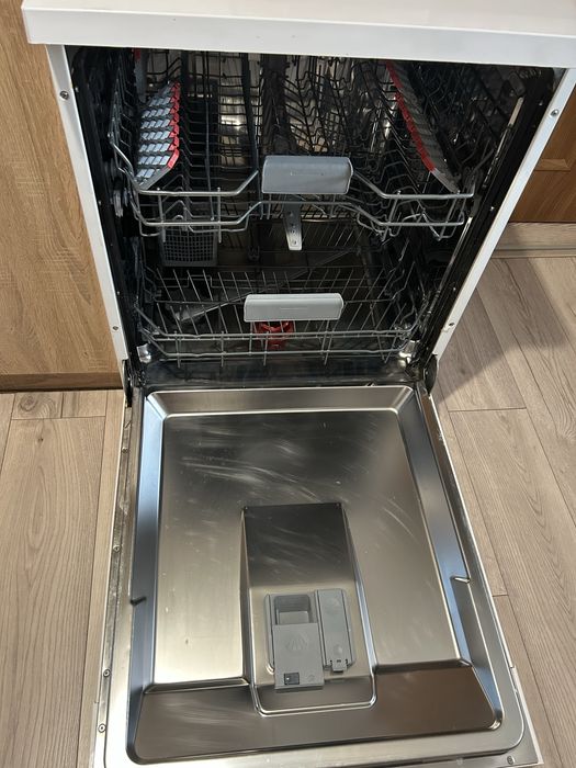 Sprzedam zmywarkę Sharp!