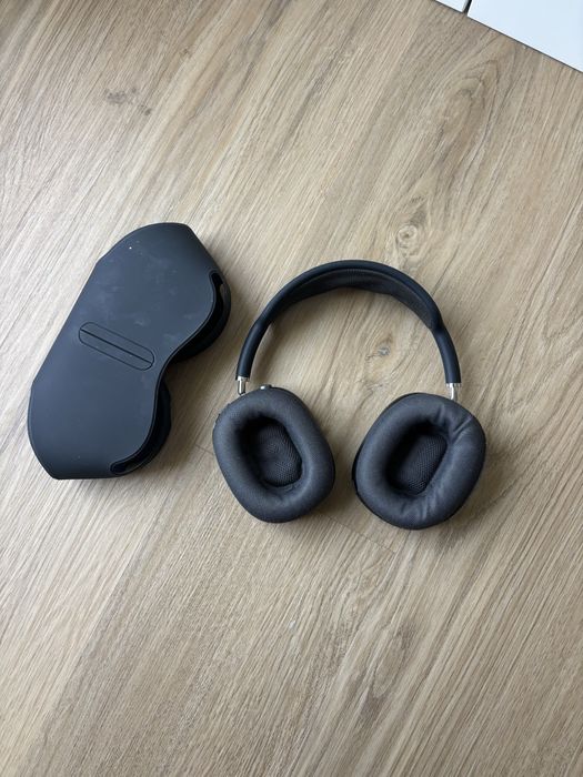 AirPods Max
