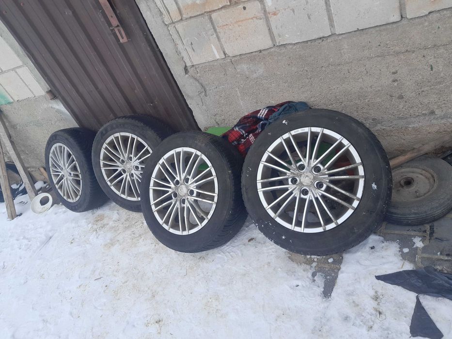 Opony zimowe ,koła BMW X 3