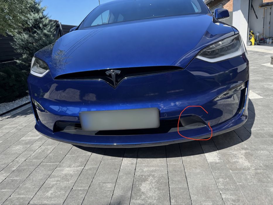 Заглушка клем акамулятора tesla model x 21+ 1588197