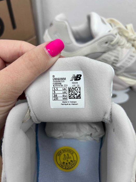 Кроссовки New Balance 9060 Beige / Нью Беленс 9060 бежевые 37 38 39