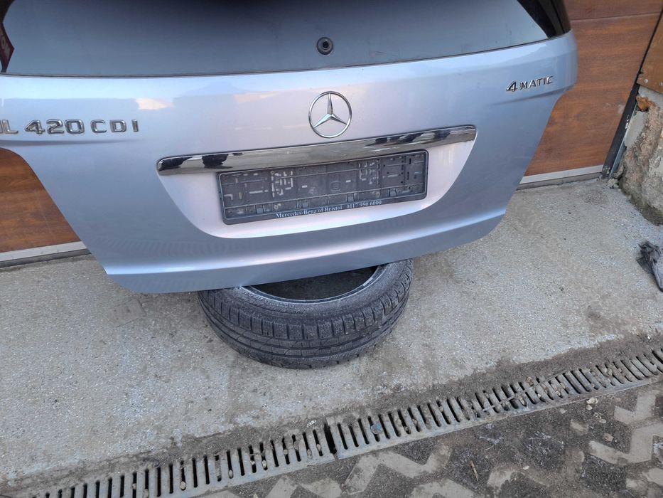 Tylna klapa mercedes ml w164 c349