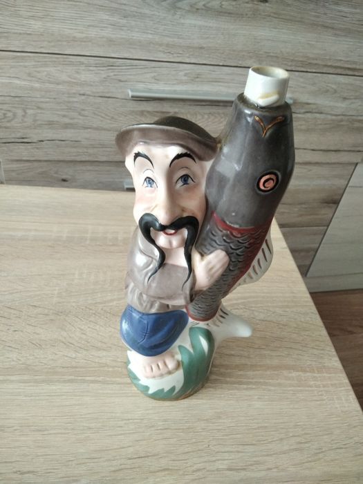 Продам фарфорова бутилка