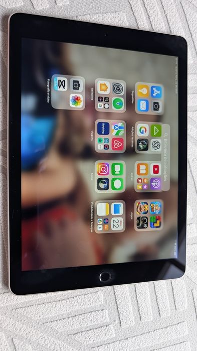 Ipad Air 2   64 GB. Óptimo estado. Bateria a 100%.