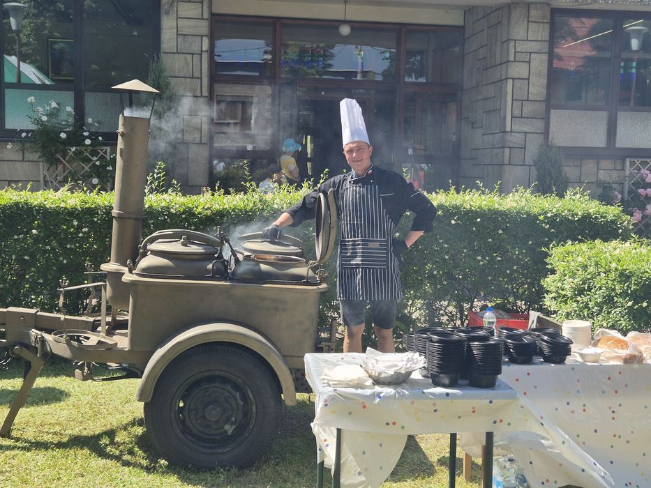 Kuchnia Polowa - LIVE COOKING