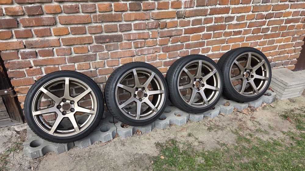 Koła felgi 5x112 Audi VW opony wielosezonowe Falken AS220PRO 225/40/18