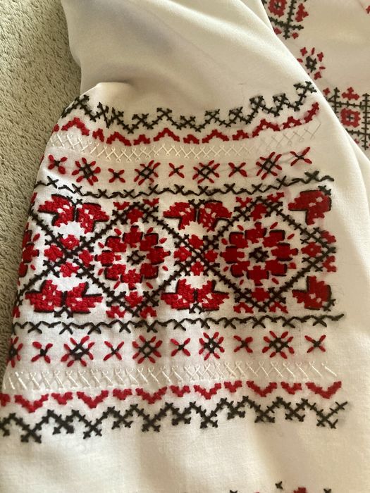 Вишиванка для дівчинки