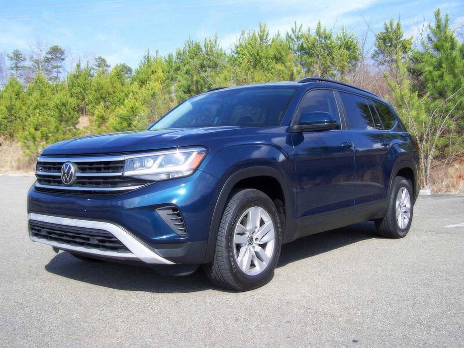 Volkswagen Atlas      2021