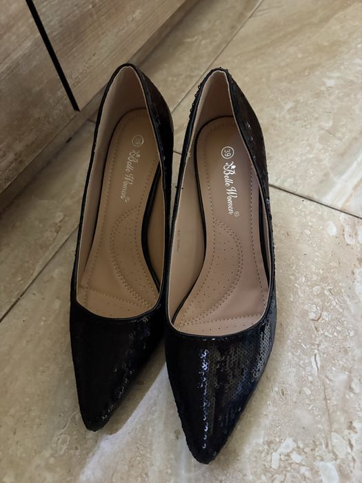 Buty na obcasie