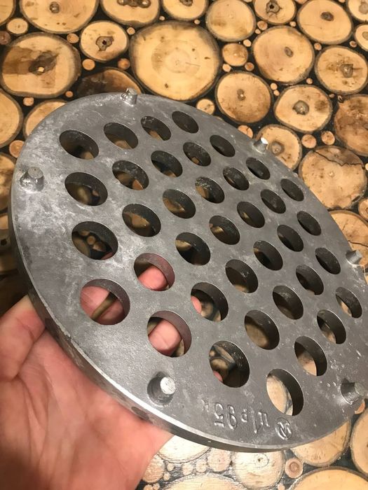 Пельменніца СССР товста та важка