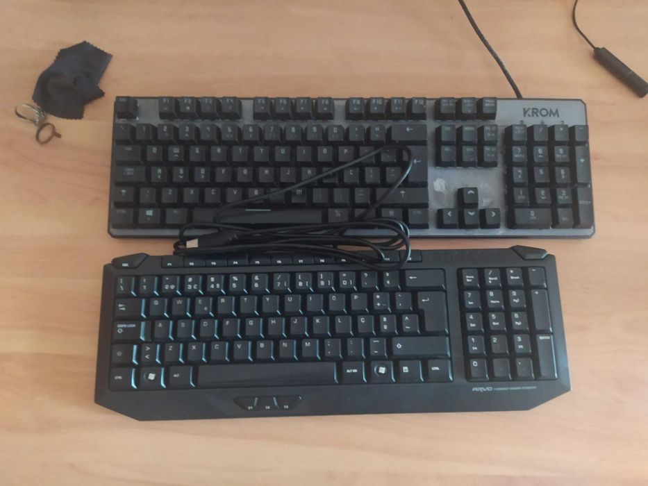 ROCCAT ARVO Teclado Gaming (Compacto)