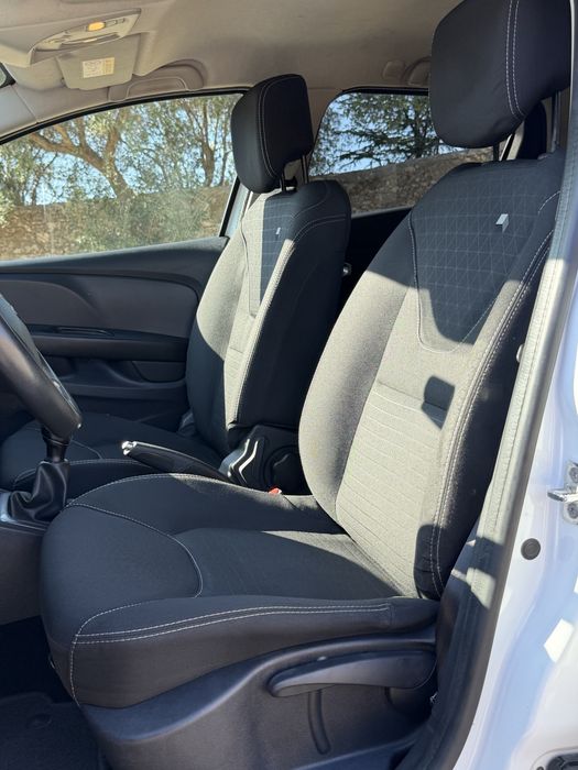 Renault Clio Sport Tourer 0.9 TCe Limited Edition